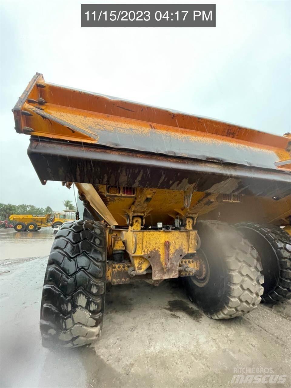 Volvo A40G Зчленовані самоскиди