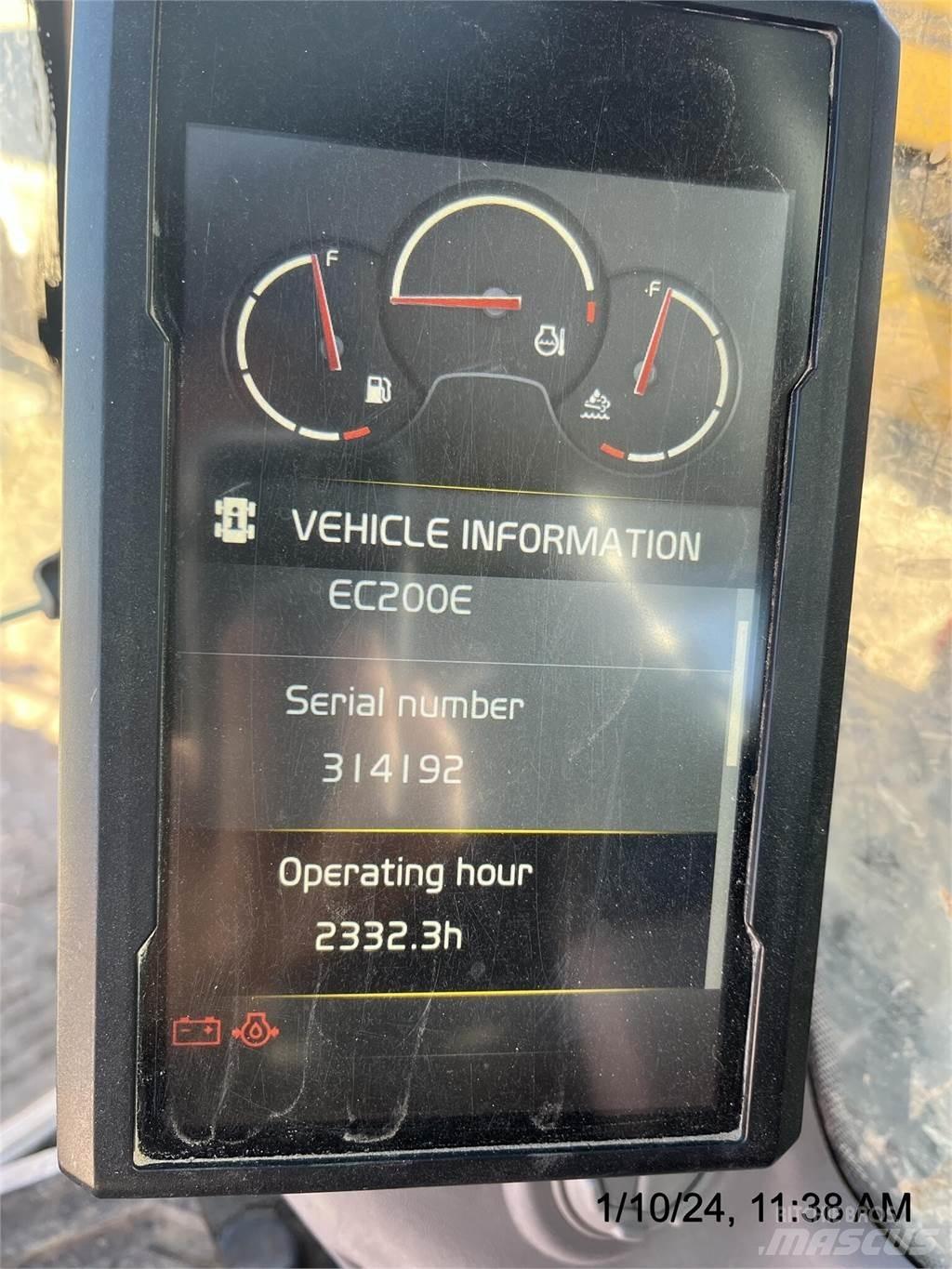 Volvo EC200EL Гусеничні екскаватори