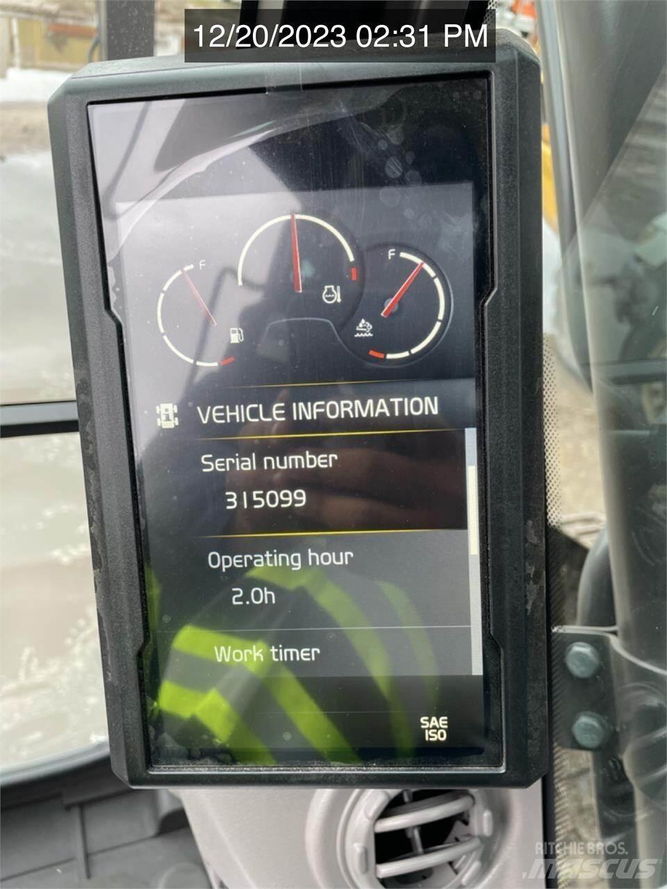 Volvo EC200EL Гусеничні екскаватори