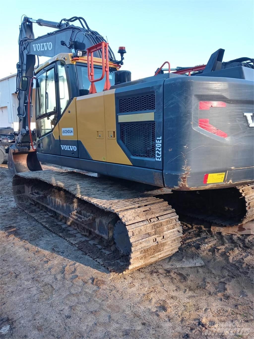 Volvo EC220EL Гусеничні екскаватори