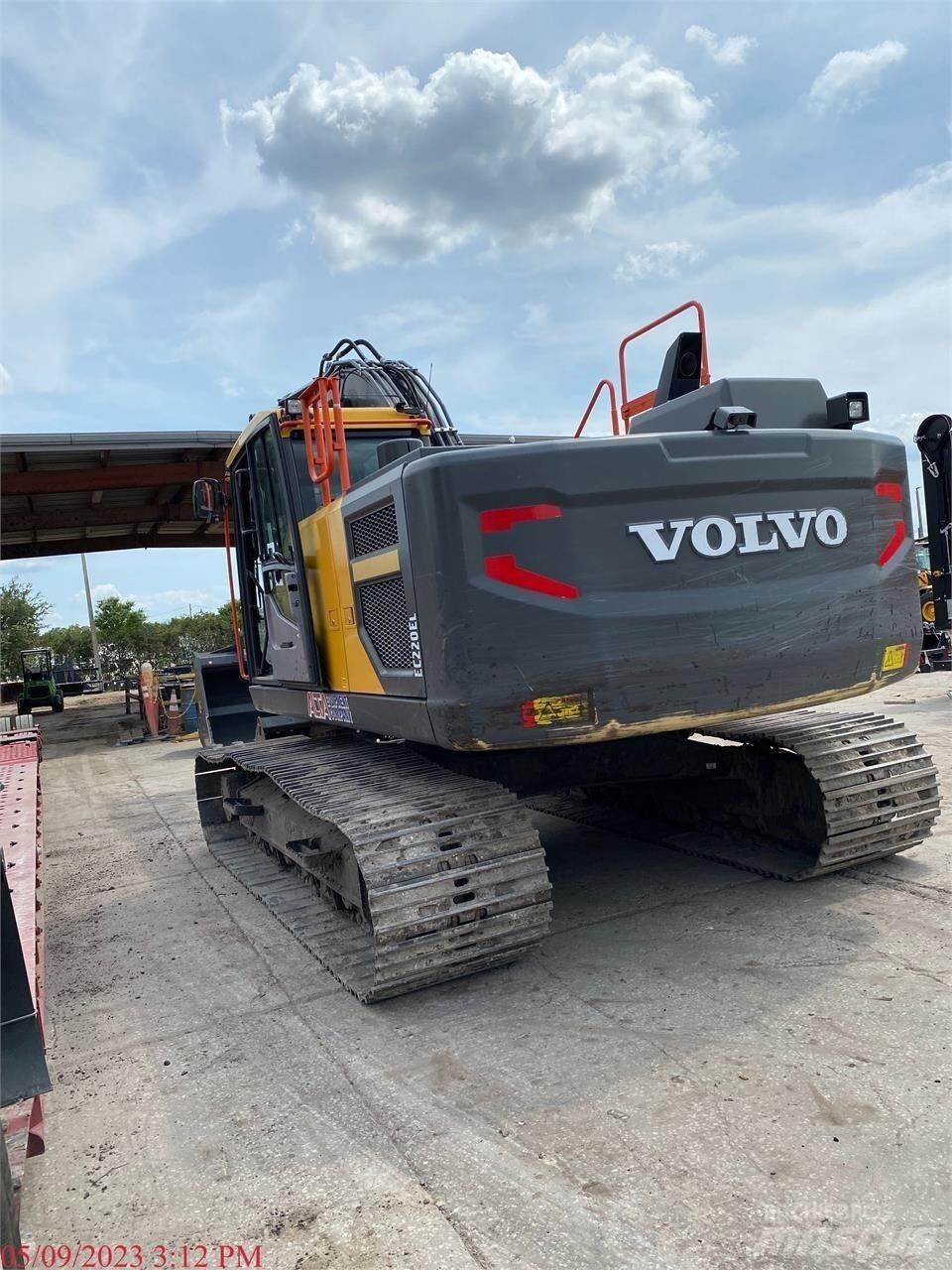Volvo EC220EL Гусеничні екскаватори