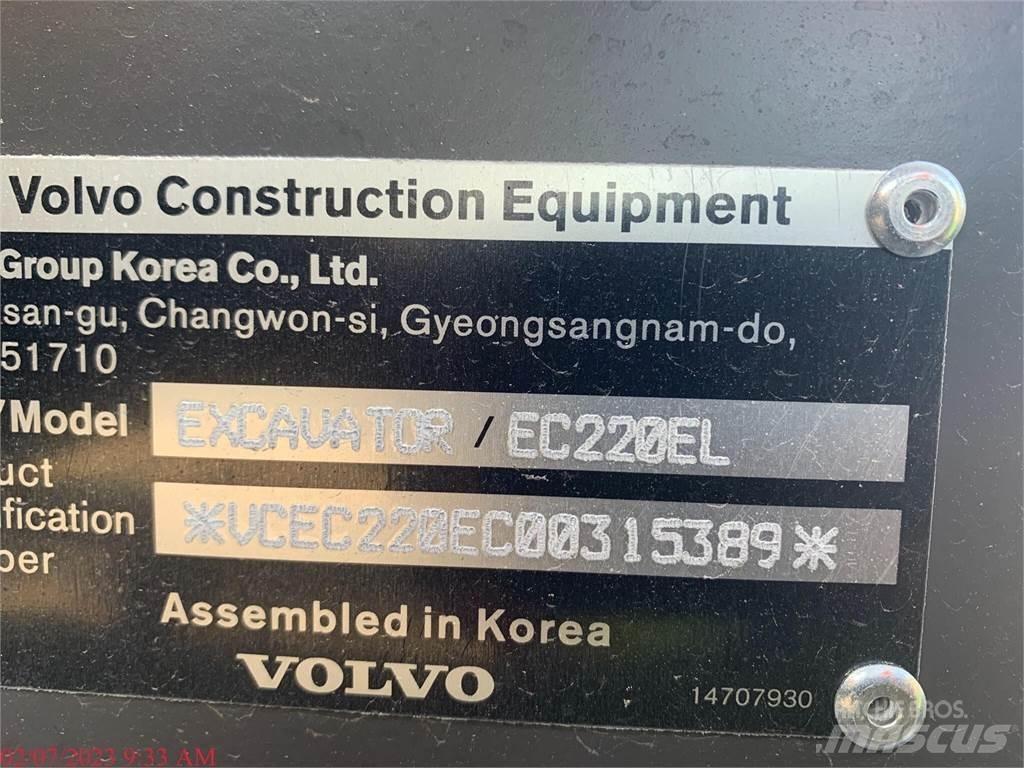 Volvo EC220EL Гусеничні екскаватори