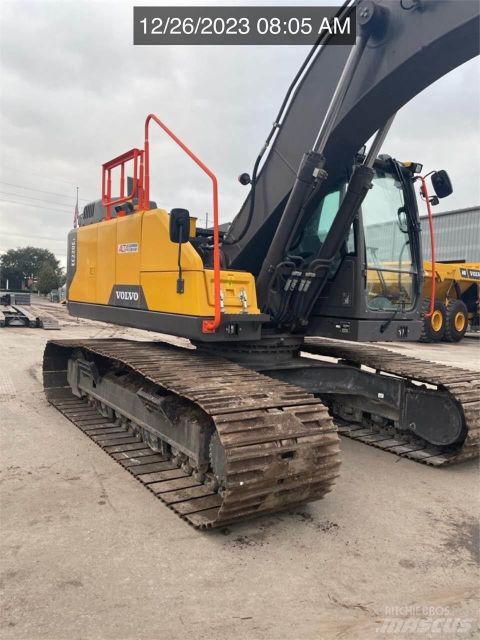Volvo EC220EL Гусеничні екскаватори