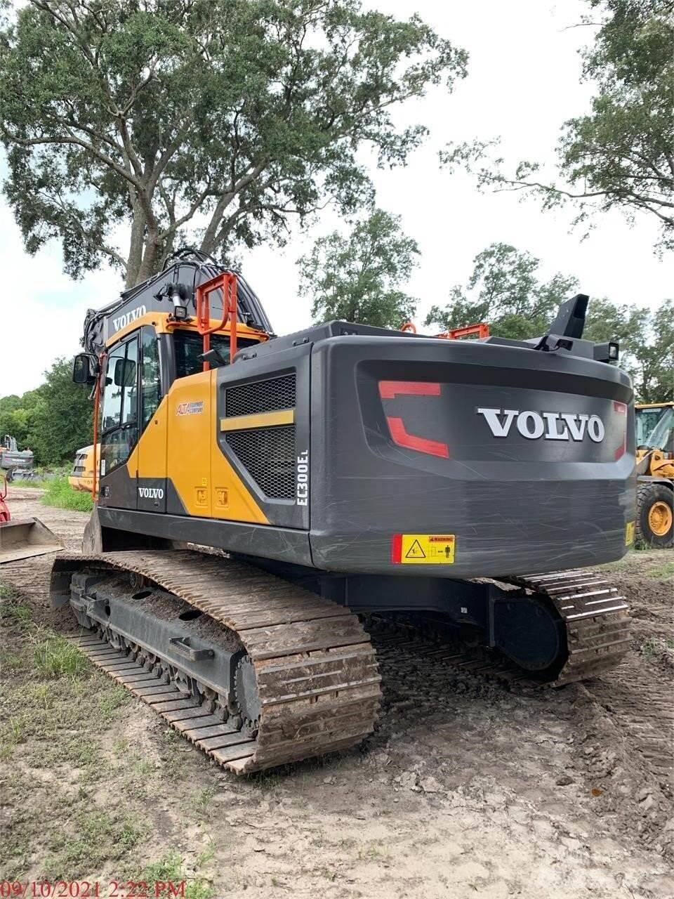Volvo EC300EL Гусеничні екскаватори