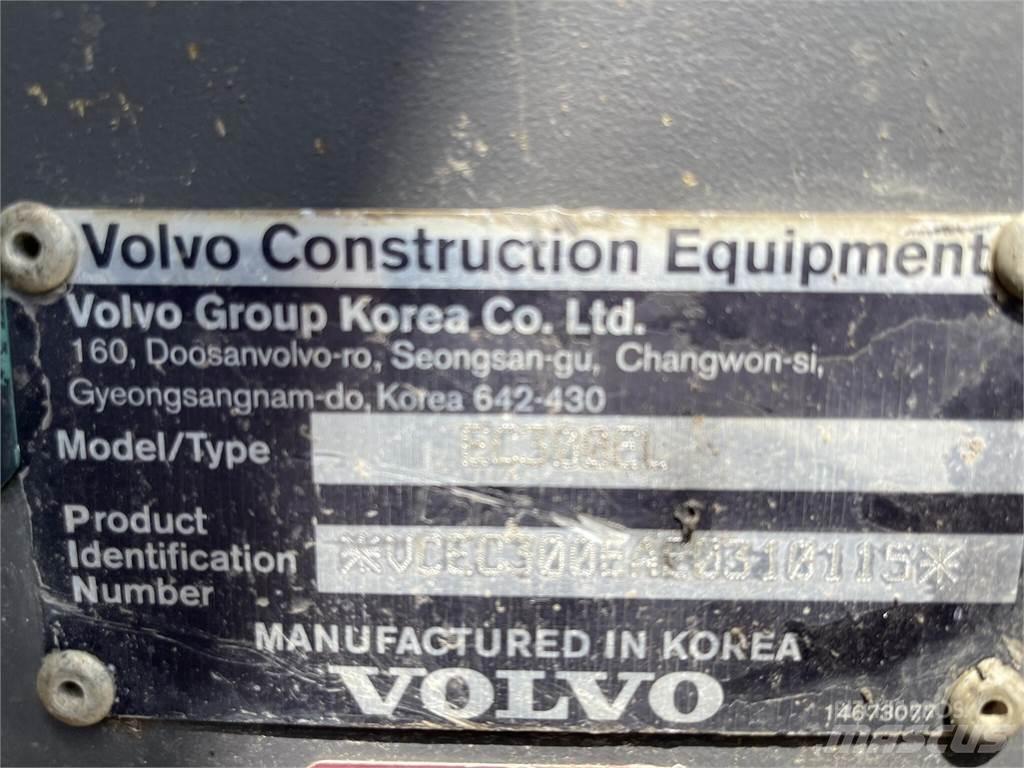 Volvo EC300EL Гусеничні екскаватори