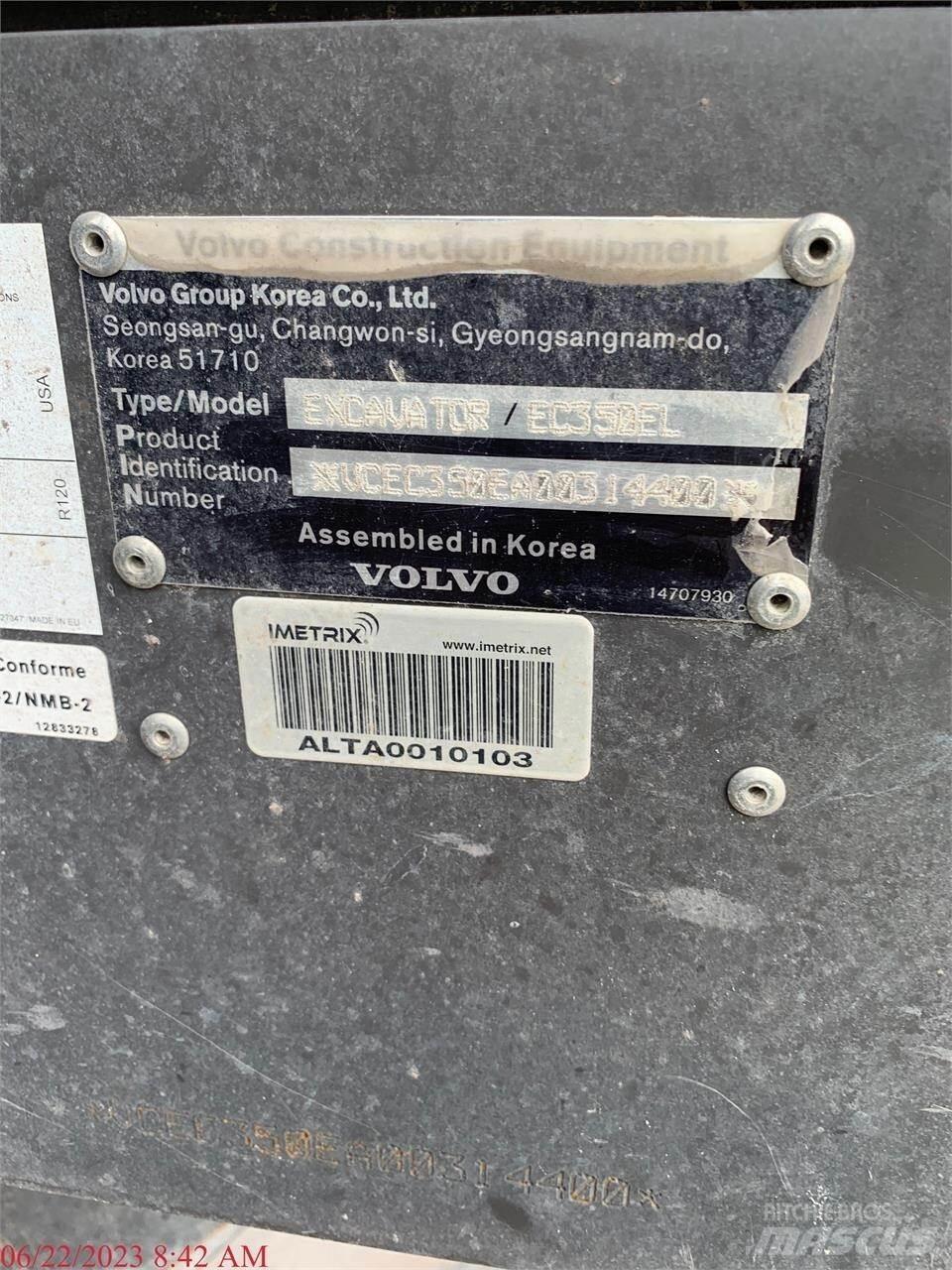 Volvo EC350EL Гусеничні екскаватори