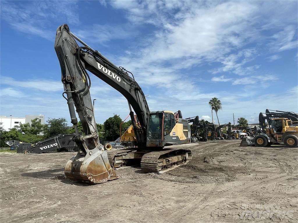 Volvo EC350EL Гусеничні екскаватори