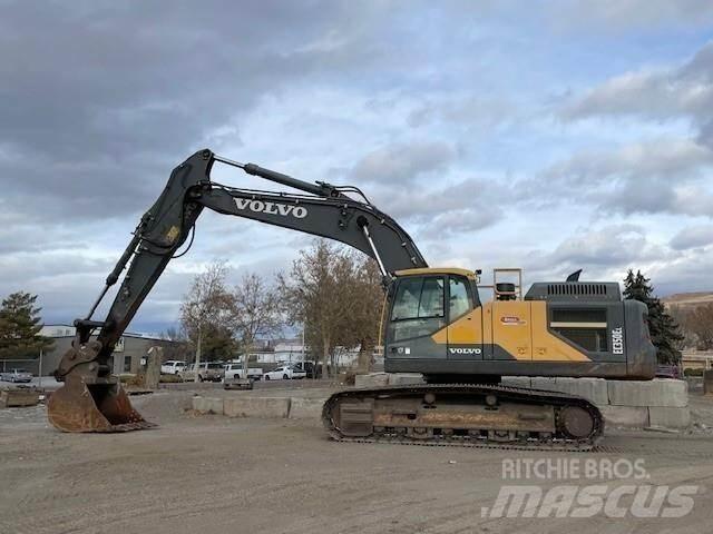 Volvo EC350EL Гусеничні екскаватори