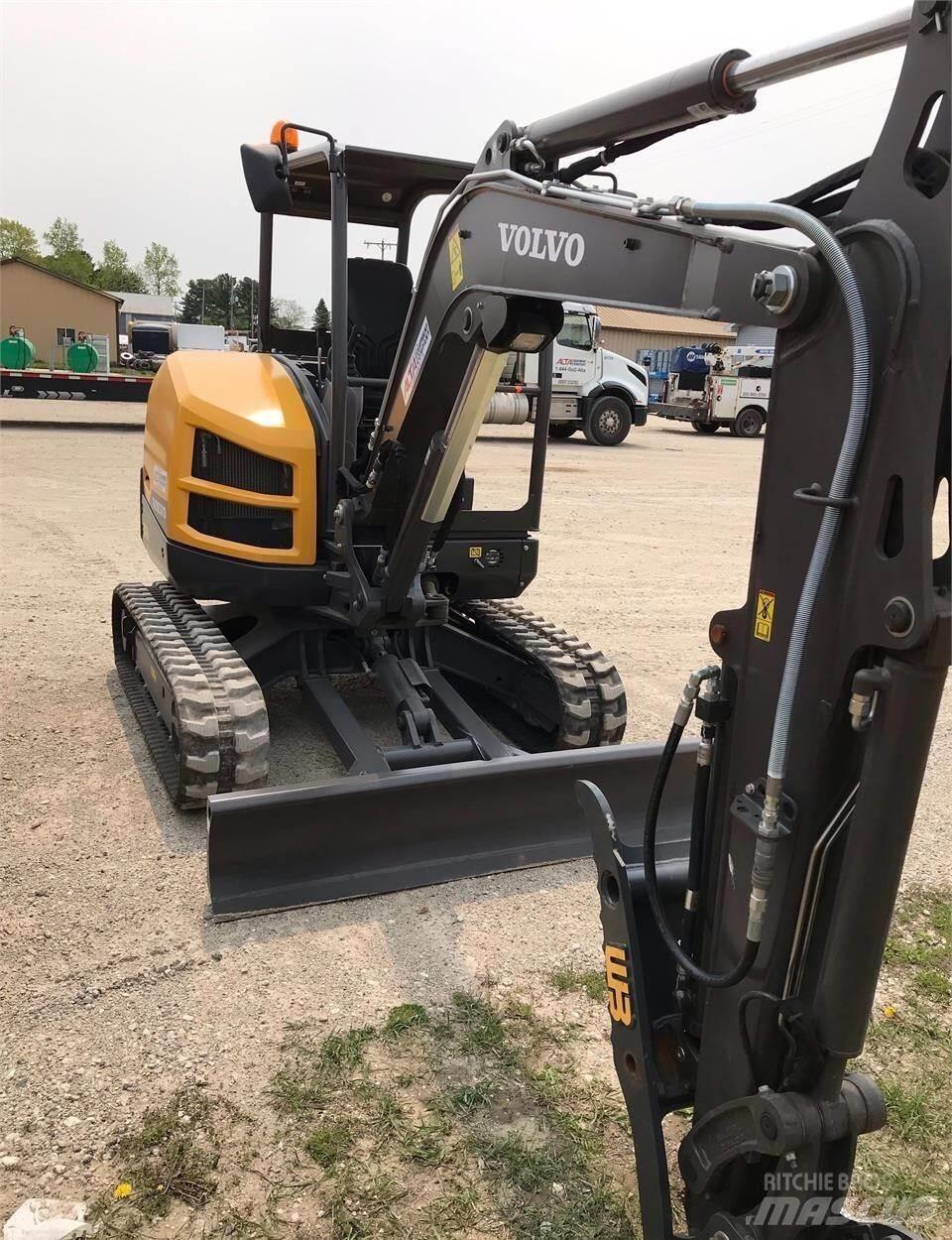 Volvo EC35D Міні-екскаватори < 7т