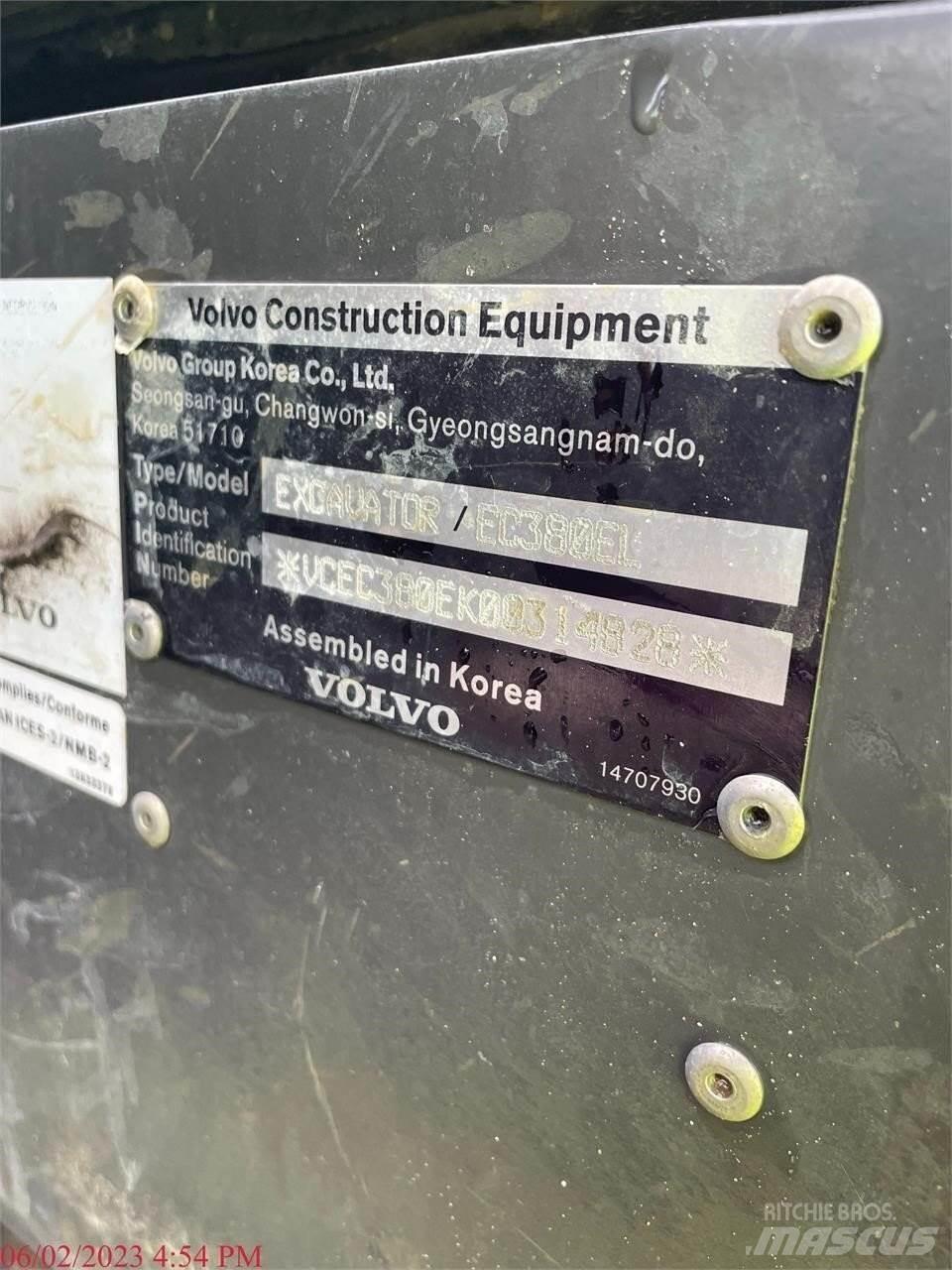 Volvo EC380EL Гусеничні екскаватори