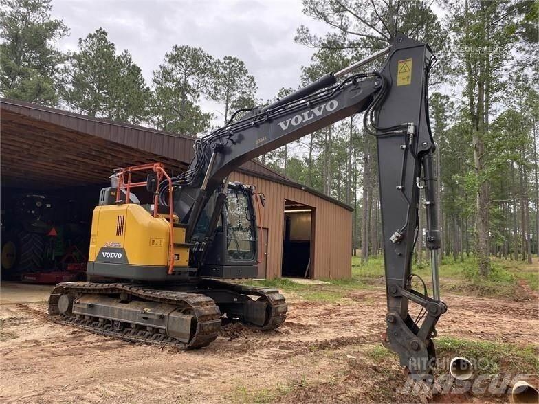 Volvo ECR145EL Гусеничні екскаватори