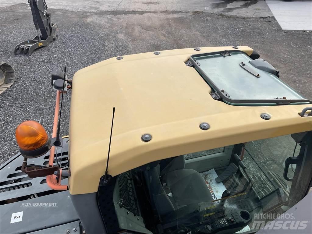Volvo ECR235EL Гусеничні екскаватори