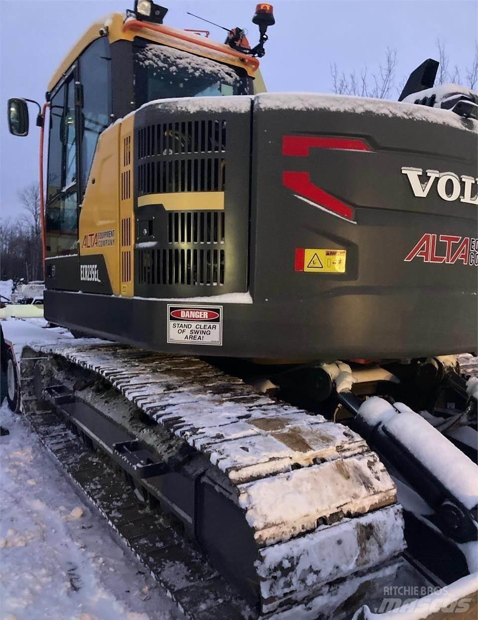 Volvo ECR235EL Гусеничні екскаватори