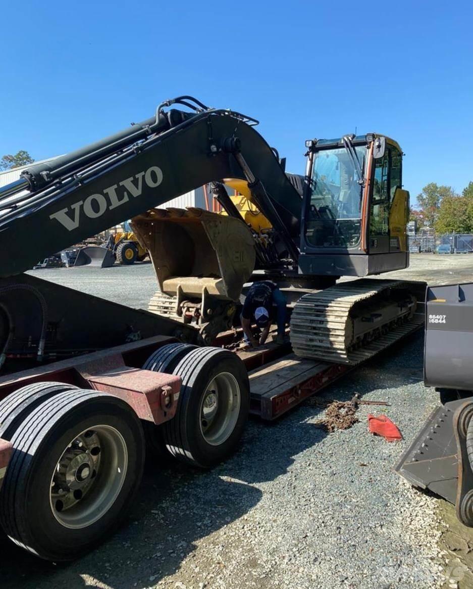 Volvo ECR235EL Гусеничні екскаватори