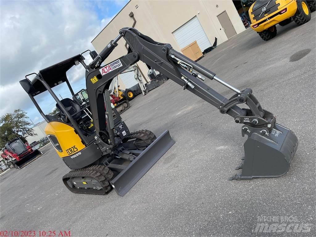 Volvo ECR25D Міні-екскаватори < 7т