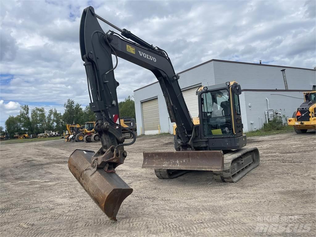 Volvo ECR88D Гусеничні екскаватори