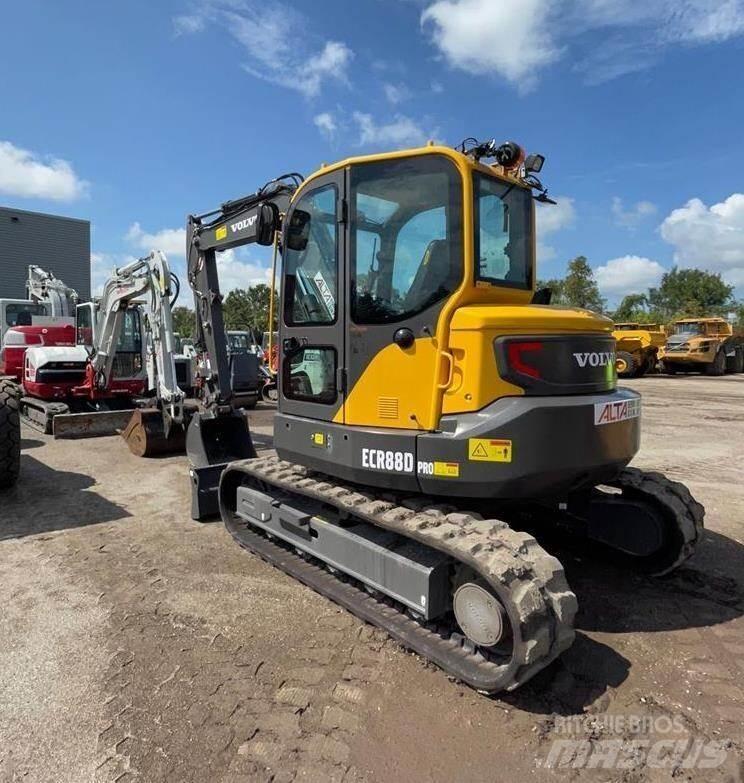 Volvo ECR88D Гусеничні екскаватори