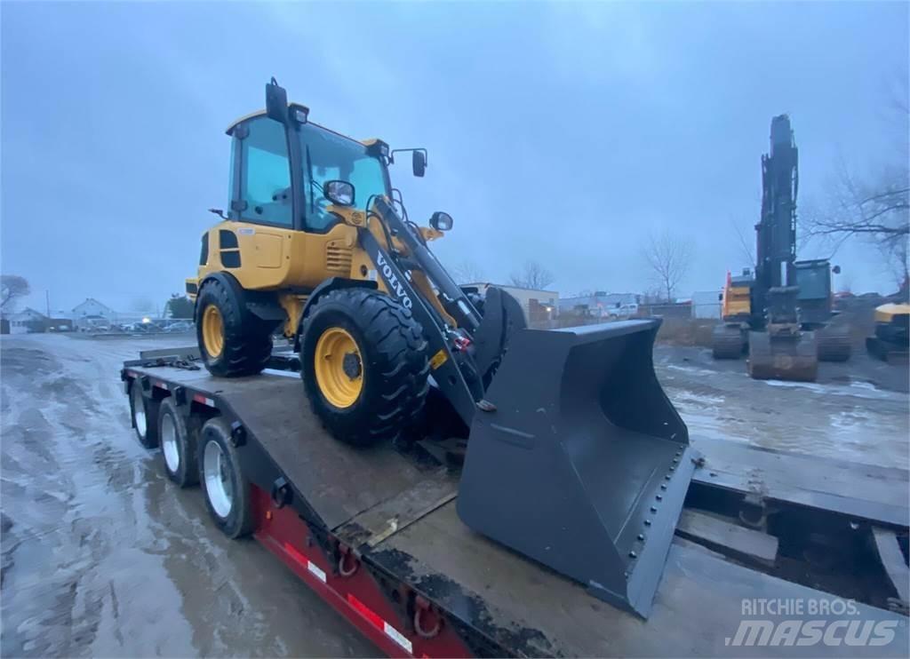 Volvo L20H Фронтальні навантажувачі