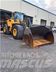 Volvo L220H Фронтальні навантажувачі