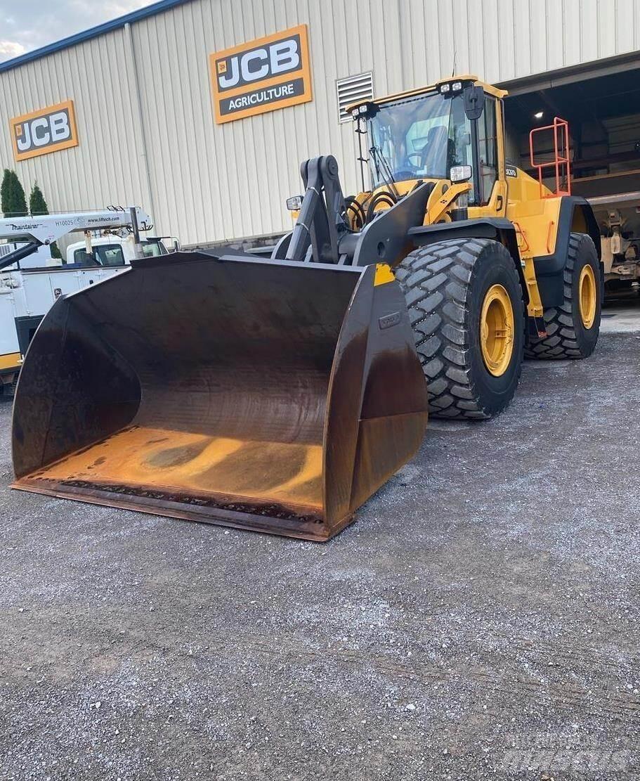 Volvo L220H Фронтальні навантажувачі