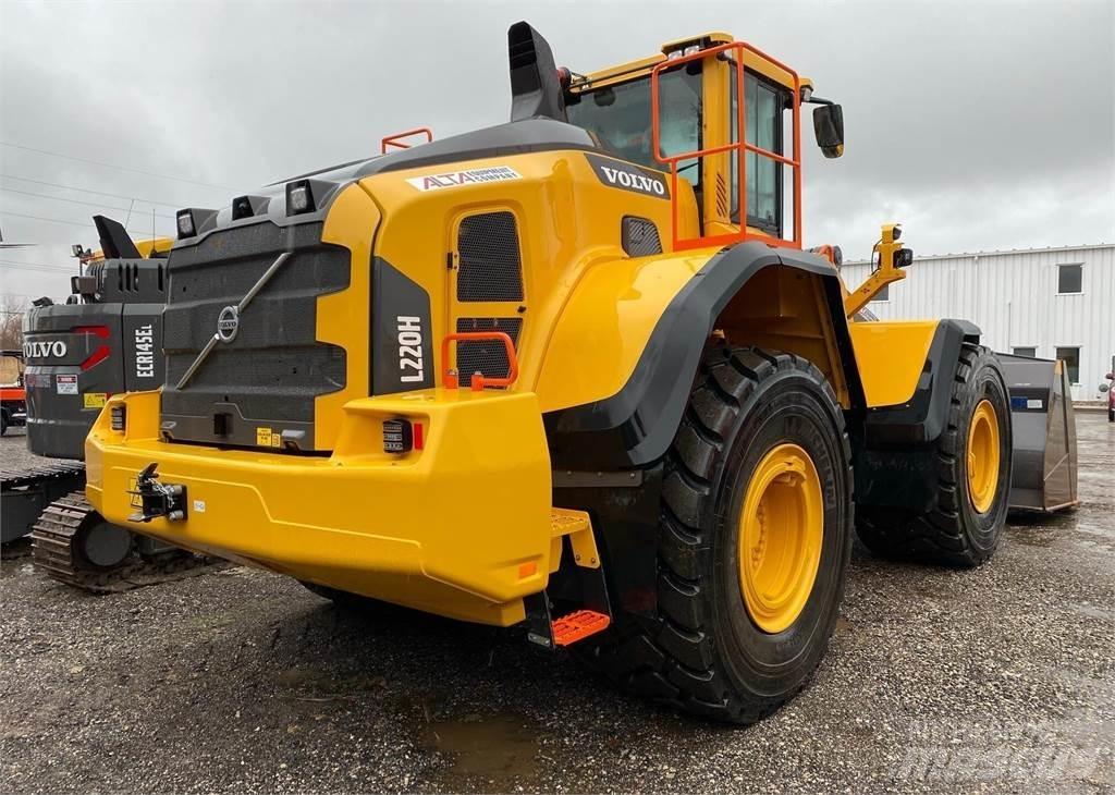 Volvo L220H Фронтальні навантажувачі