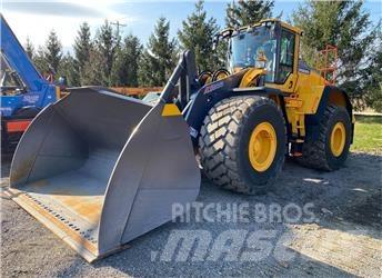 Volvo L220H Фронтальні навантажувачі