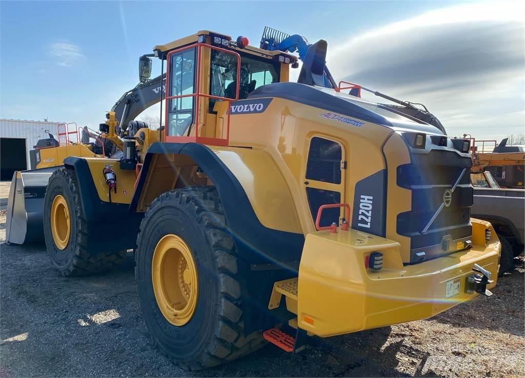 Volvo L220H Фронтальні навантажувачі