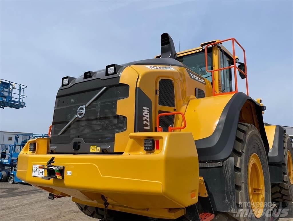 Volvo L220H Фронтальні навантажувачі