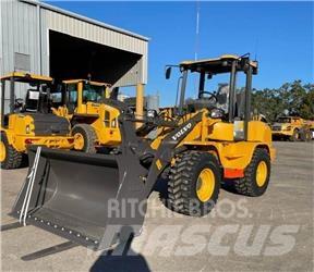Volvo L30GS Фронтальні навантажувачі
