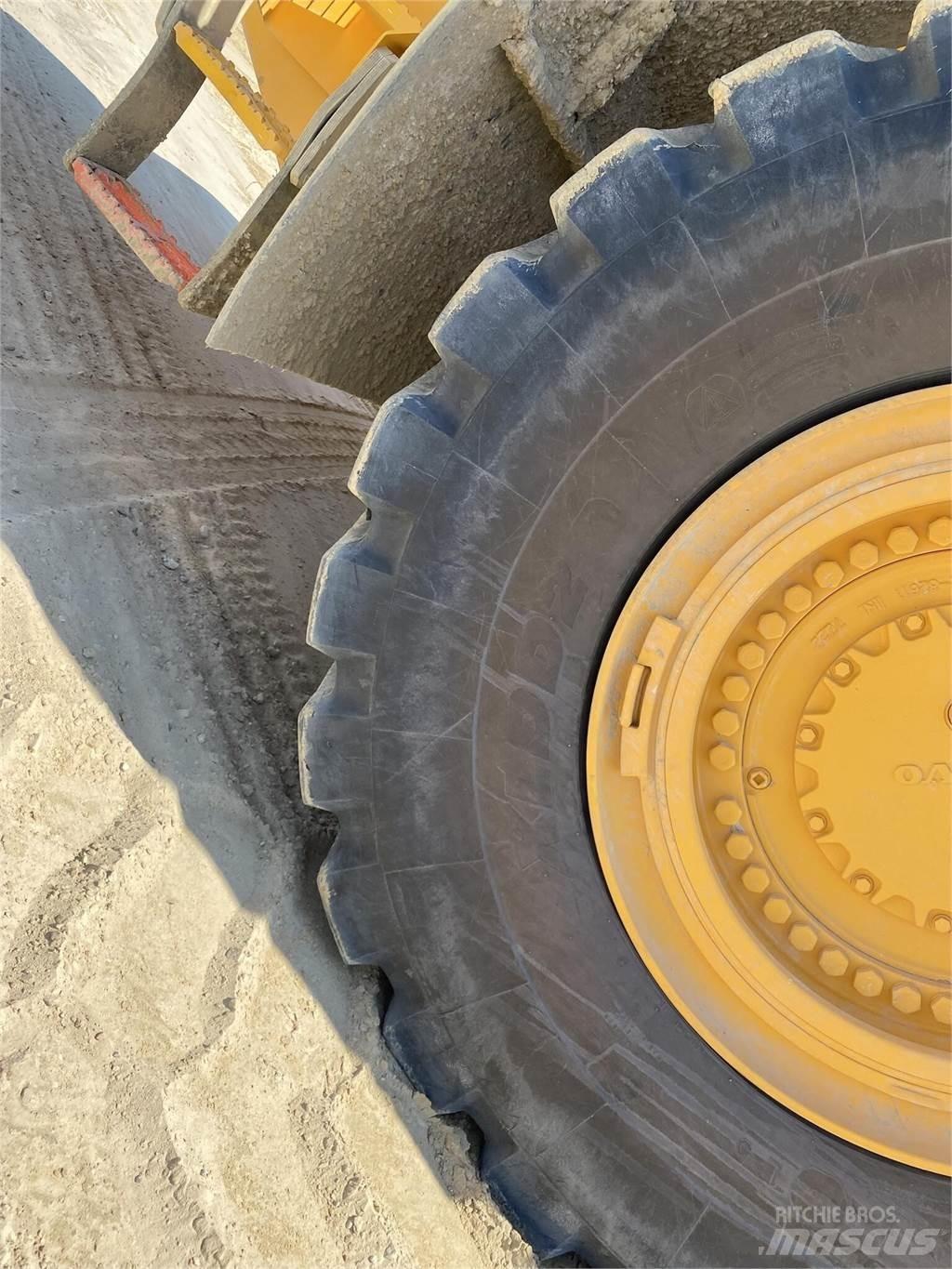 Volvo L350H Фронтальні навантажувачі
