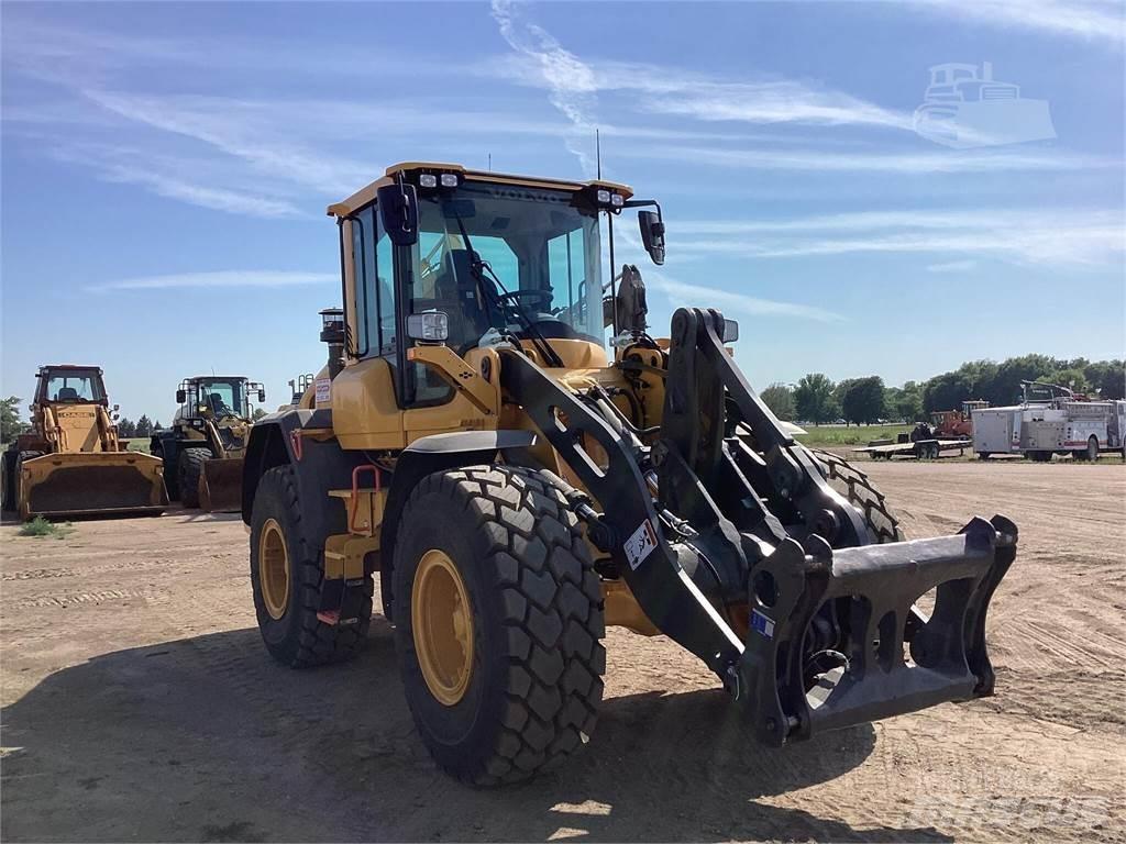 Volvo L60H Фронтальні навантажувачі