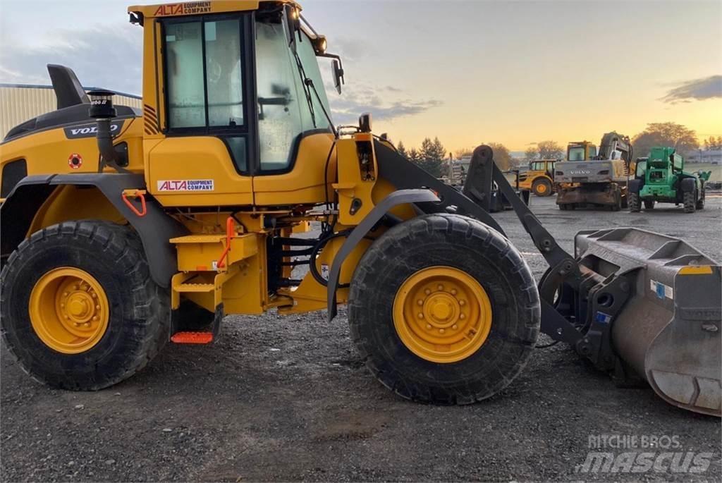 Volvo L60H Фронтальні навантажувачі