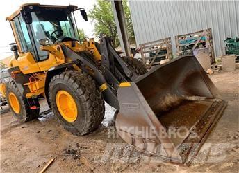 Volvo L60H Фронтальні навантажувачі
