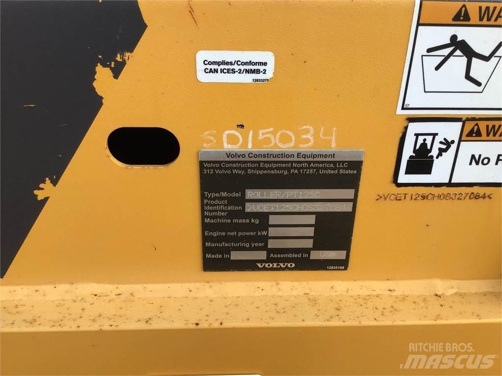 Volvo PT125C Пневматичні катки
