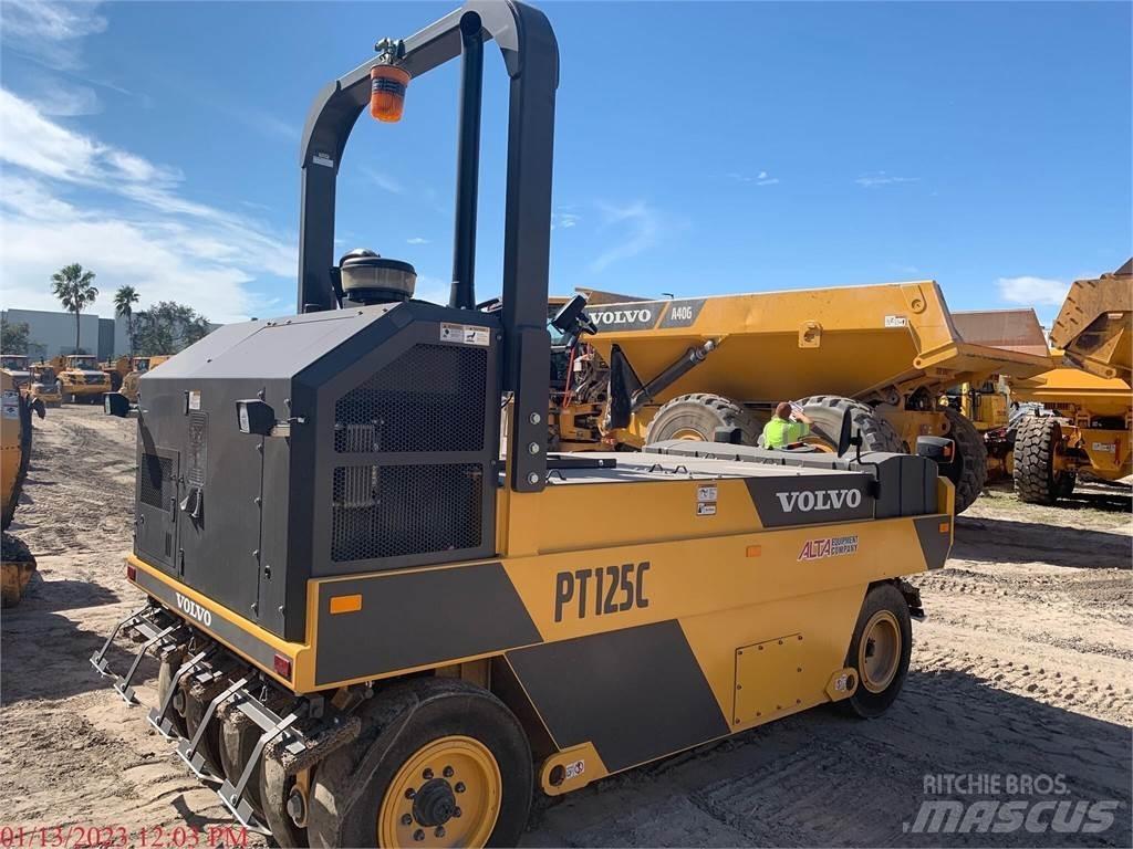 Volvo PT125C Пневматичні катки