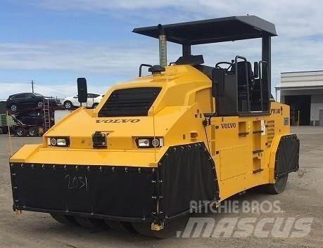 Volvo PTR240 Пневматичні катки
