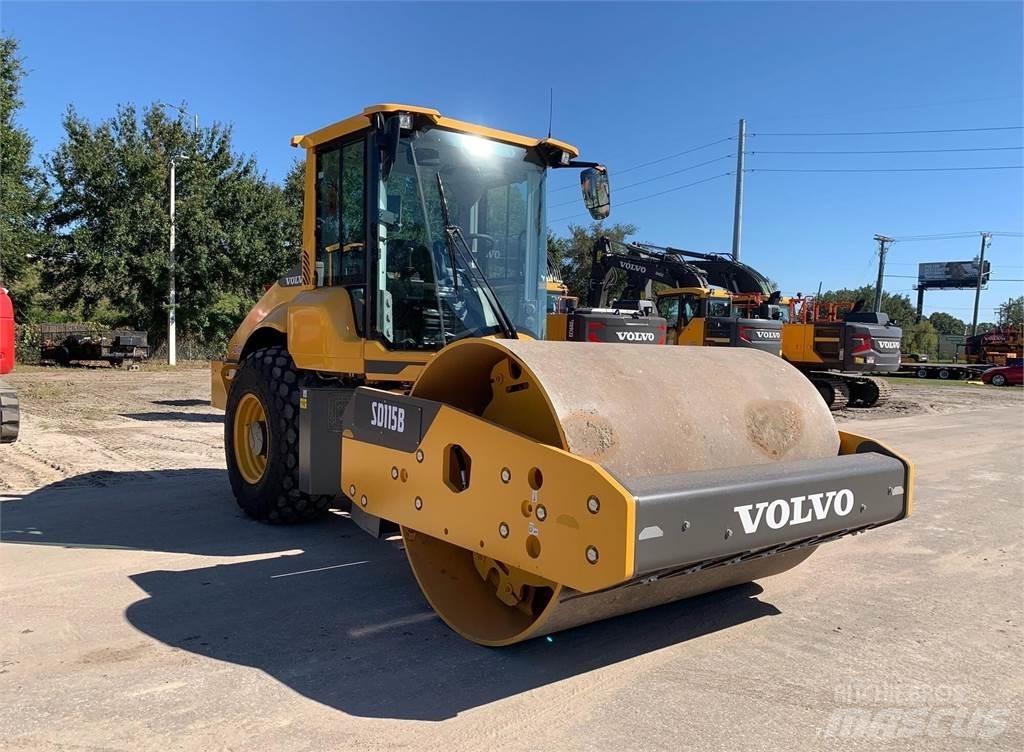 Volvo SD115B Котки тротуарні