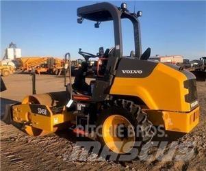 Volvo SD45B Котки тротуарні