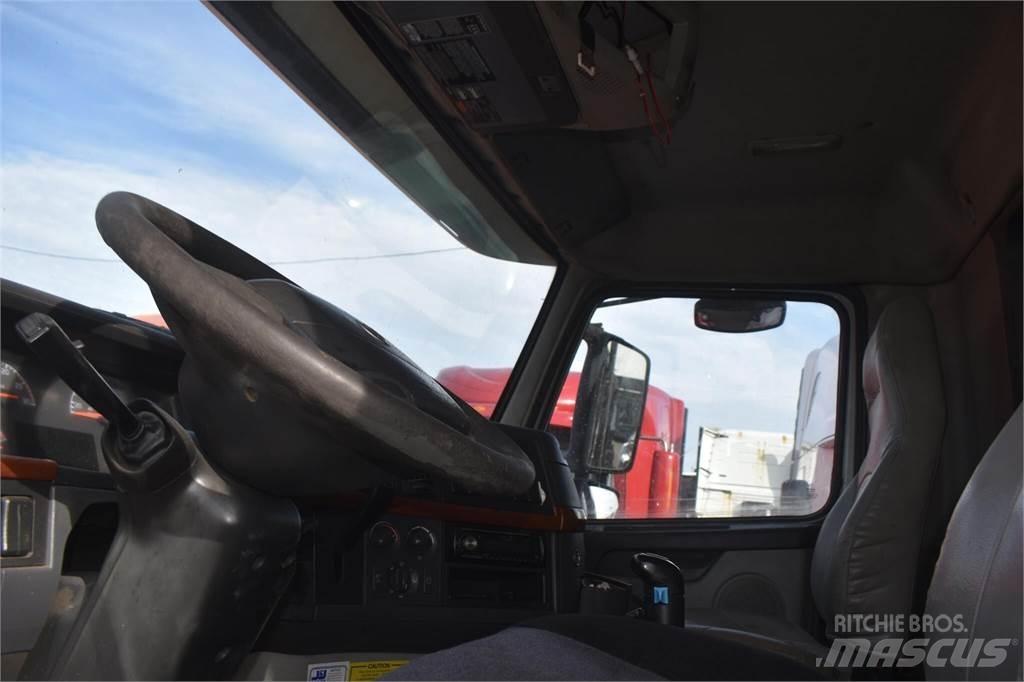 Volvo VHD84B200 Самоскиди