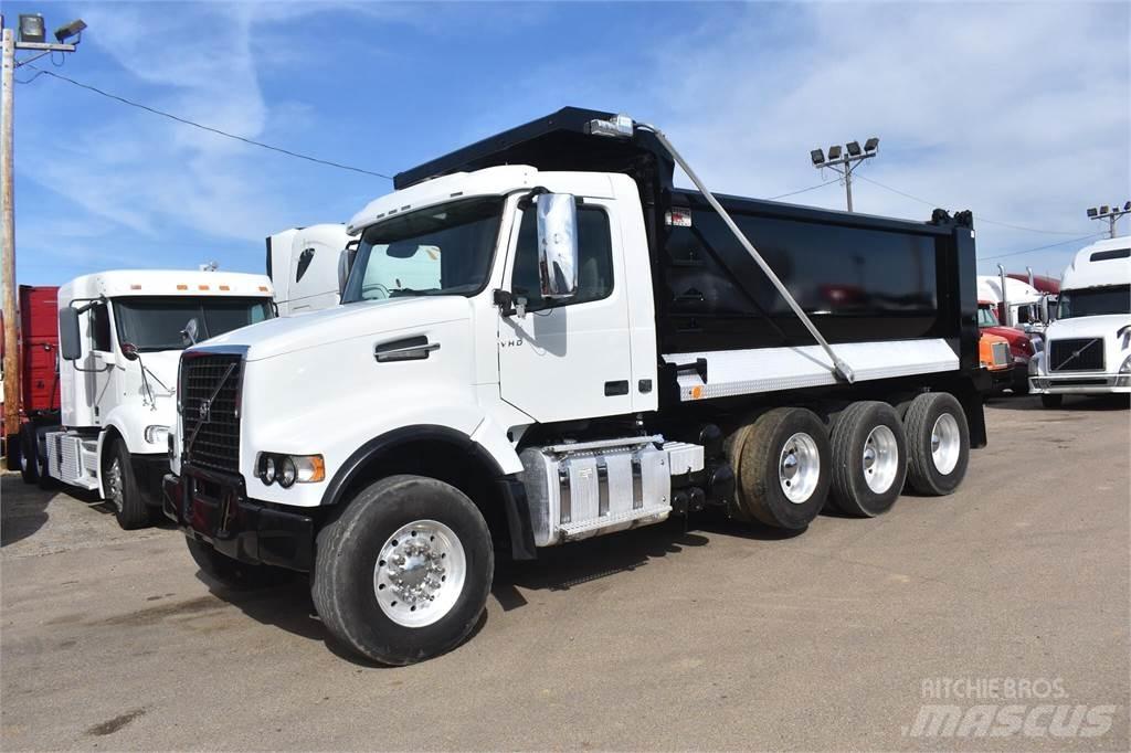 Volvo VHD84B300 Самоскиди