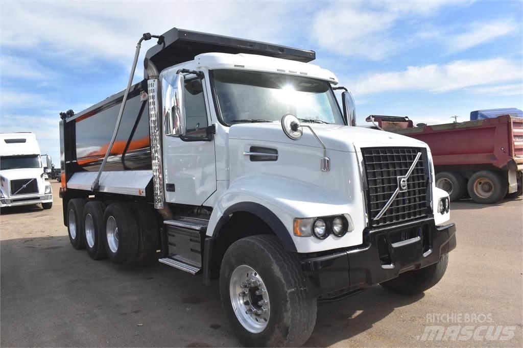 Volvo VHD84B300 Самоскиди