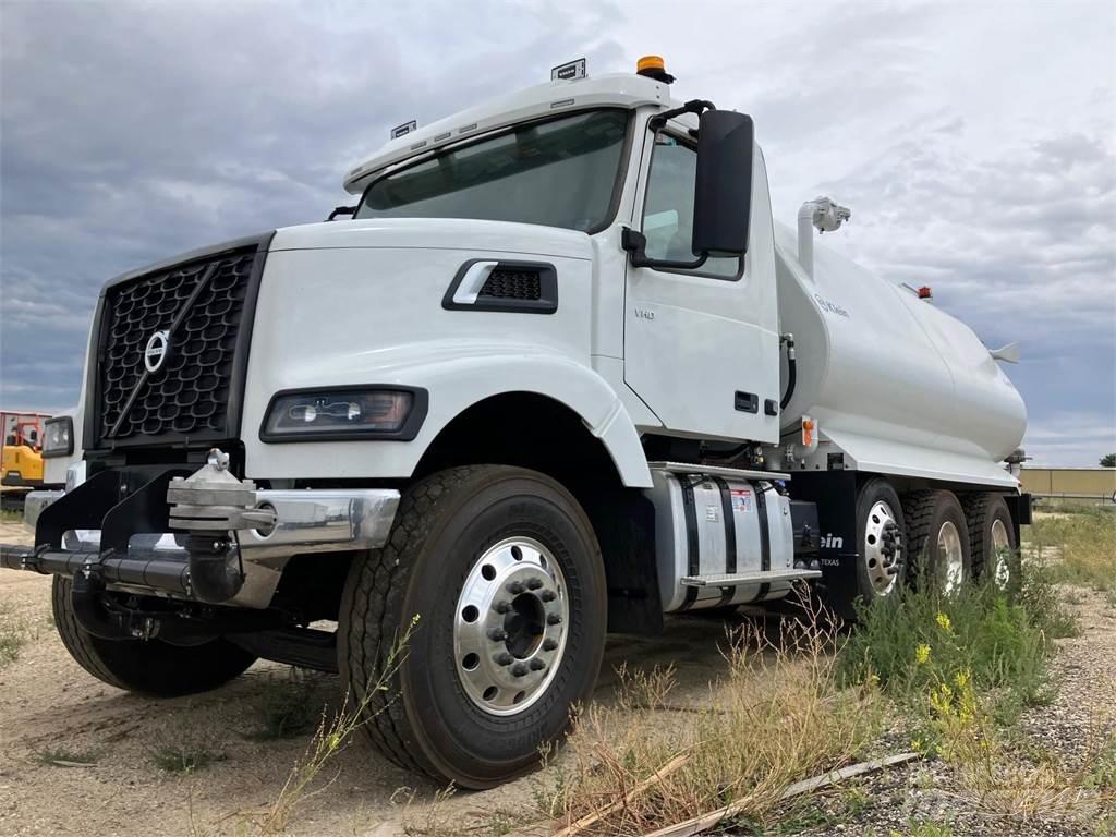 Volvo VHD84F300 Вантажівки-цистерни