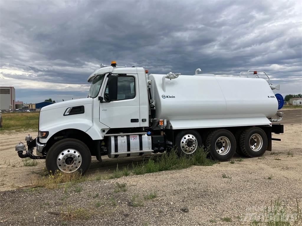Volvo VHD84F300 Вантажівки-цистерни