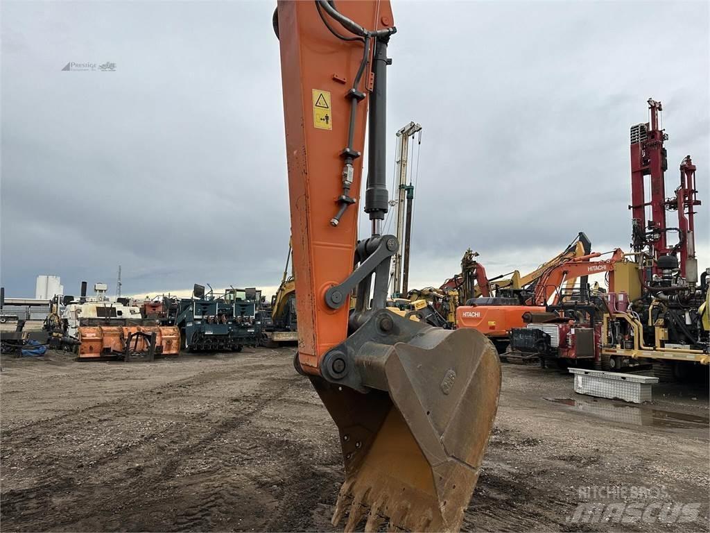 XCMG XE210CU Гусеничні екскаватори
