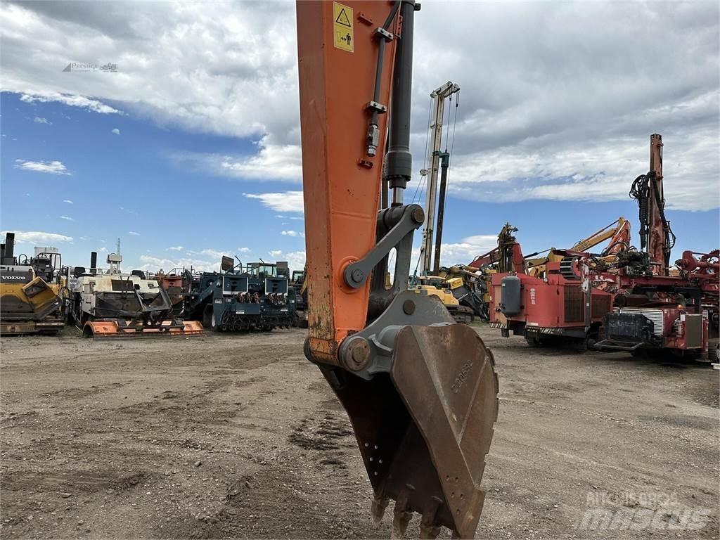 XCMG XE210CU Гусеничні екскаватори