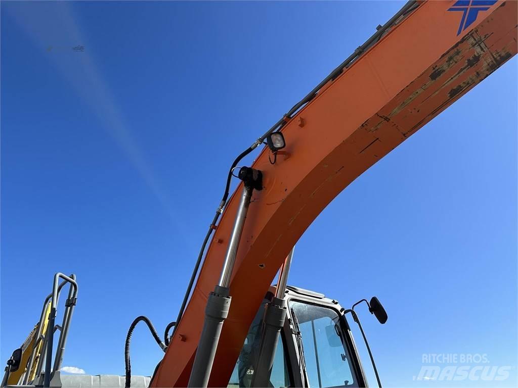 XCMG XE210CU Гусеничні екскаватори