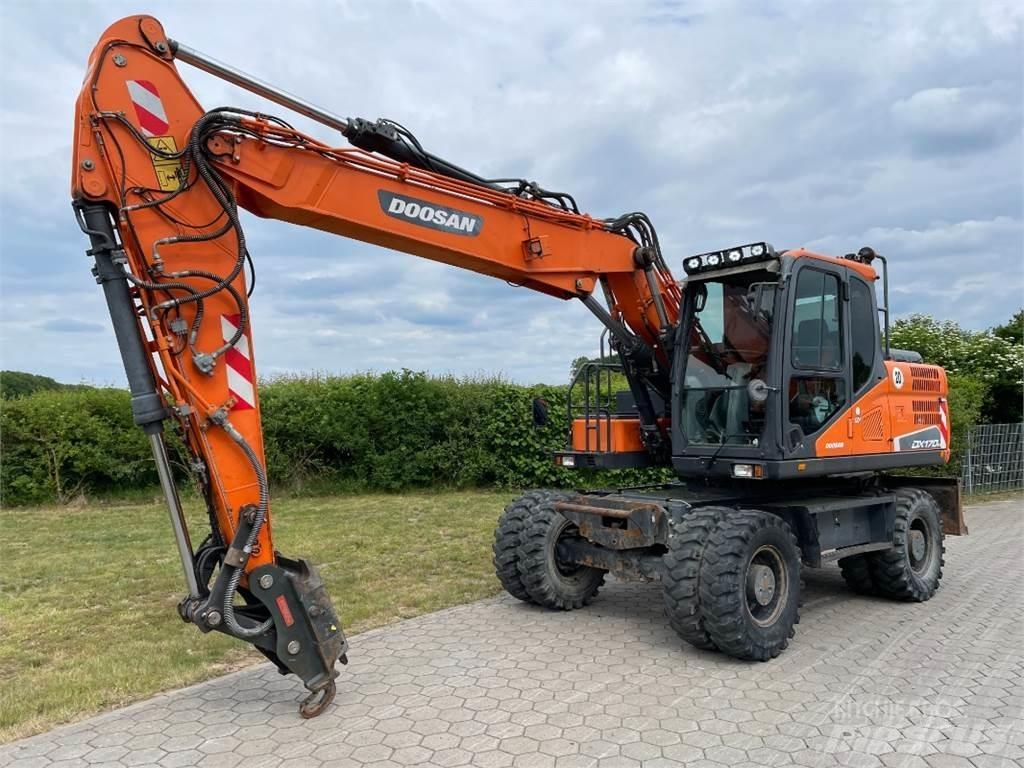 Doosan DX170W-5 Колісні екскаватори