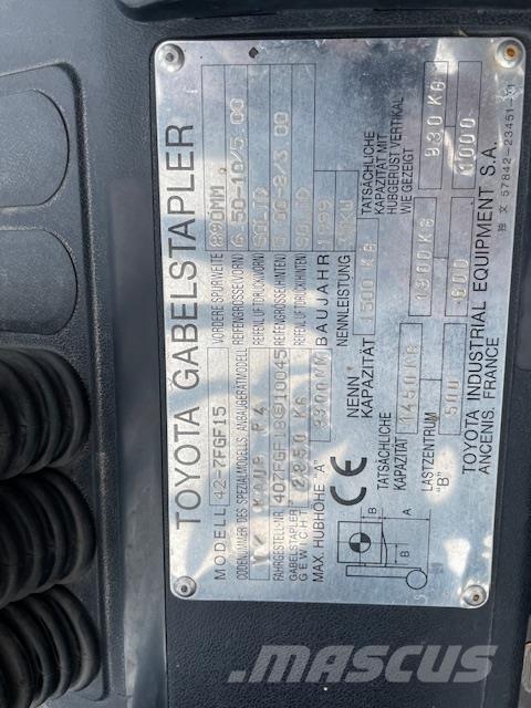 Toyota 42-7FGF15 Газові навантажувачі