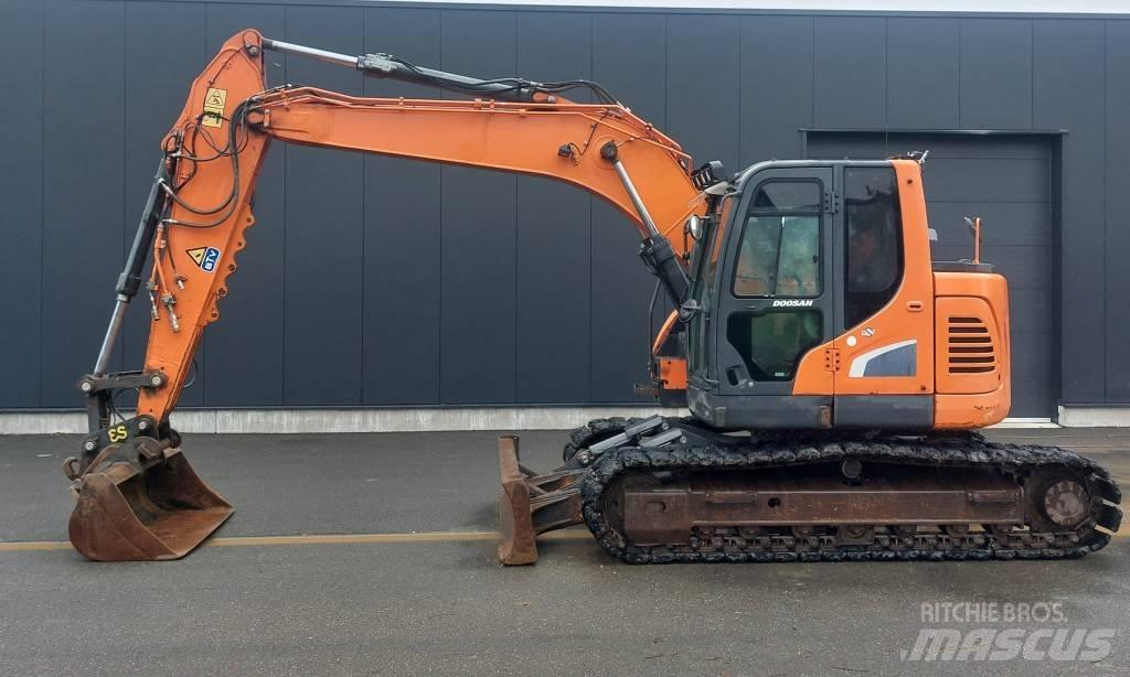 Doosan DX140 LCR-5 Гусеничні екскаватори