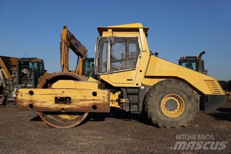 Bomag BW 225 D-3 Котки тротуарні